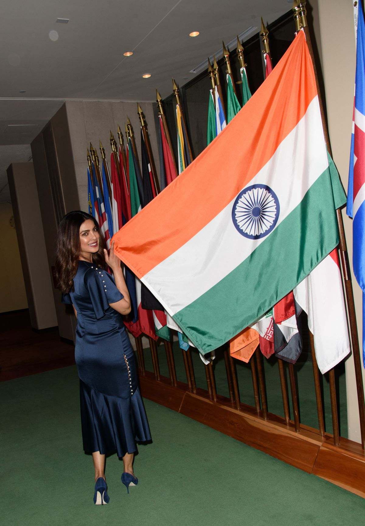 With Indian flag | Priyanka Chopra  اباحي | XXX Fan Porn
