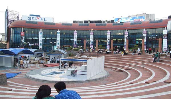 Ansal Plaza Delhi.