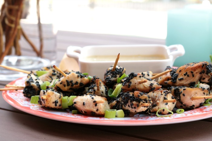 Sesame Chicken Skewers with Herb Tahini Dipping Sauce #AnAppealingPlan @KraylFunch 33 700x