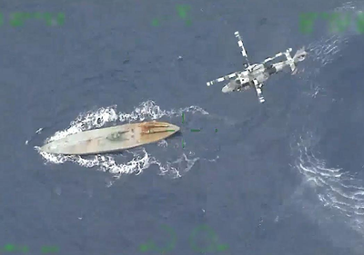 Video shows narco sub with 7,000 pounds of cocaine chased off Mexico